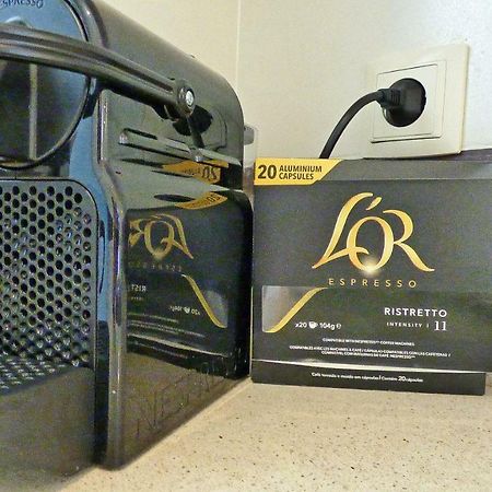 R11 Air Stefanino Apartment Ла Кала де Михас Екстериор снимка